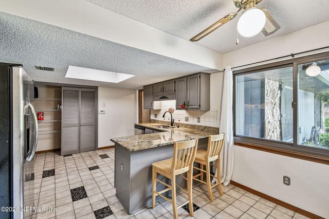 2150 BROAD WATER Drive, Jacksonville, FL 32225