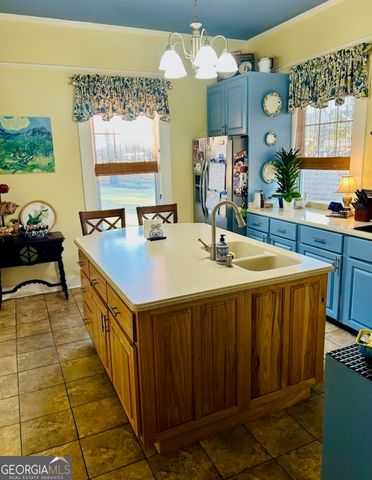 3 S Spring Street, Claxton, GA 30417