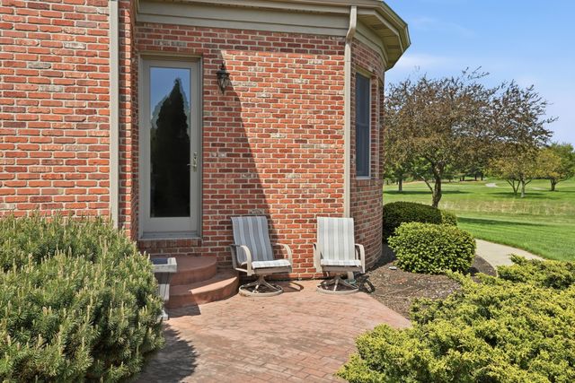 1200 White Hawk Drive, Crown Point, IN 46307