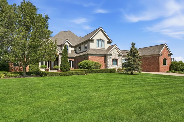 1200 White Hawk Drive, Crown Point, IN 46307