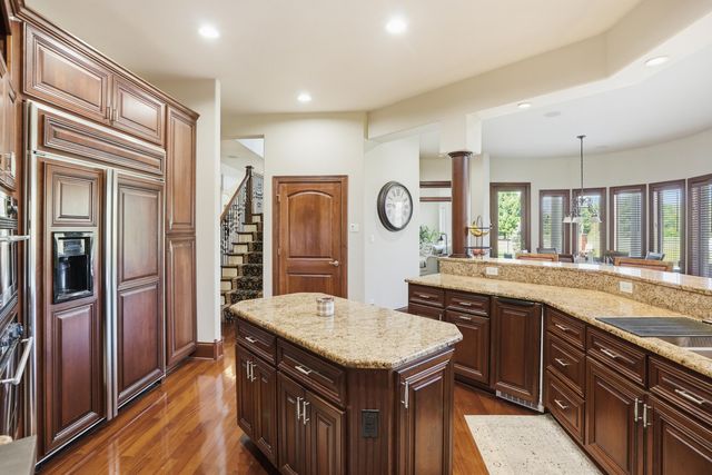1200 White Hawk Drive, Crown Point, IN 46307