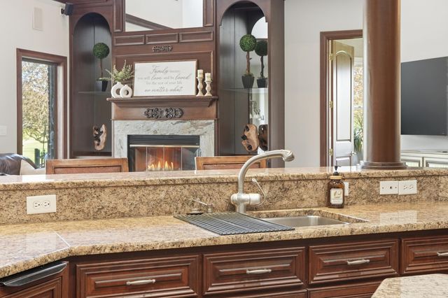 1200 White Hawk Drive, Crown Point, IN 46307