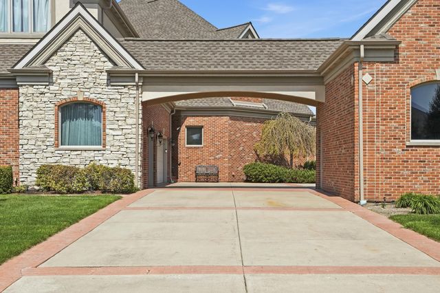 1200 White Hawk Drive, Crown Point, IN 46307