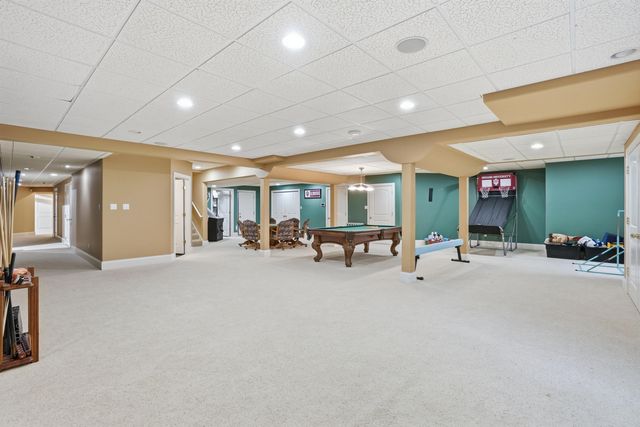 1200 White Hawk Drive, Crown Point, IN 46307