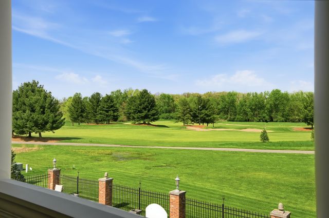 1200 White Hawk Drive, Crown Point, IN 46307