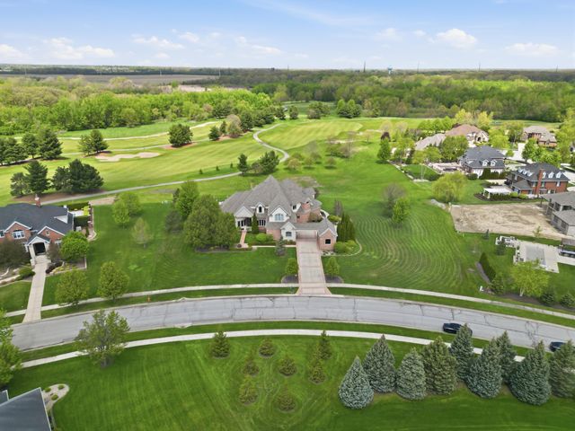 1200 White Hawk Drive, Crown Point, IN 46307
