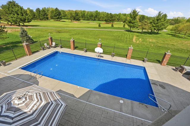 1200 White Hawk Drive, Crown Point, IN 46307