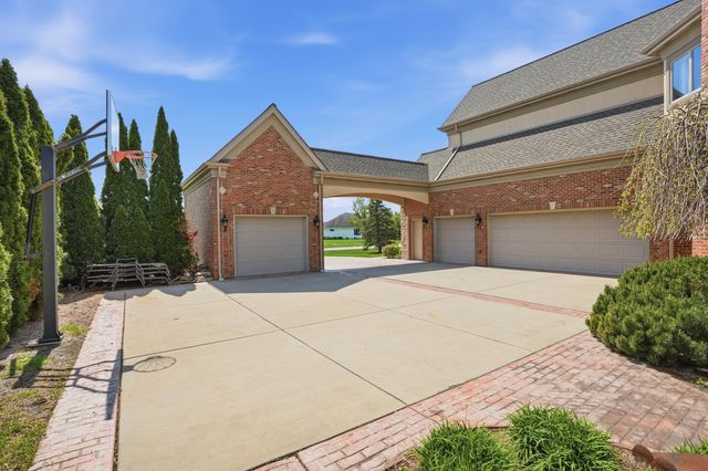 1200 White Hawk Drive, Crown Point, IN 46307