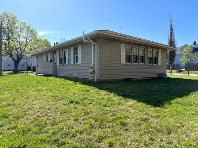 14 Governors St, Worcester, MA 01606