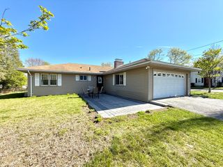 14 Governors St, Worcester, MA 01606