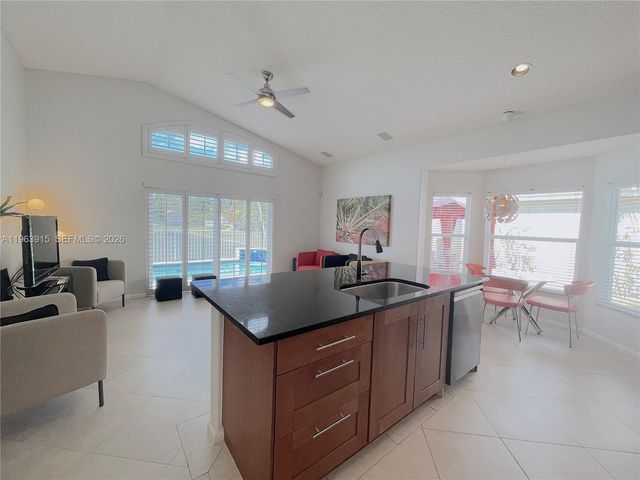 4923 SW 33rd Way, Hollywood, FL 33312