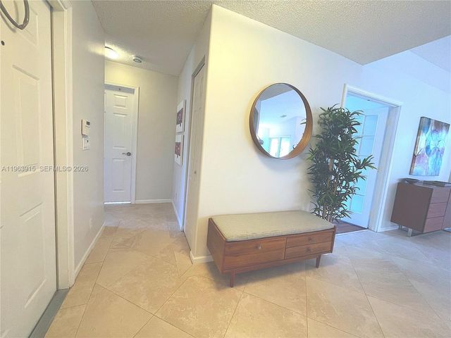 4923 SW 33rd Way, Hollywood, FL 33312