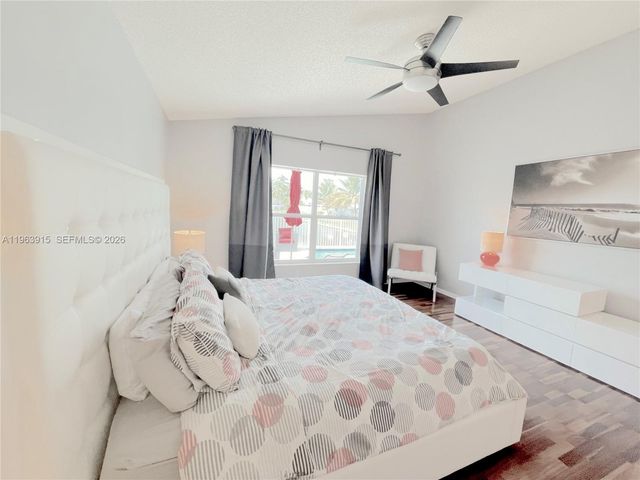 4923 SW 33rd Way, Hollywood, FL 33312