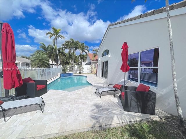 4923 SW 33rd Way, Hollywood, FL 33312