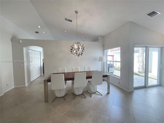 4923 SW 33rd Way, Hollywood, FL 33312