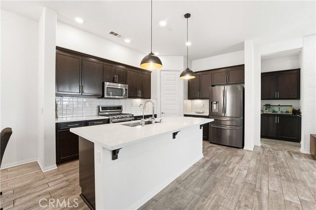 119 Plateau, Irvine, CA 92618