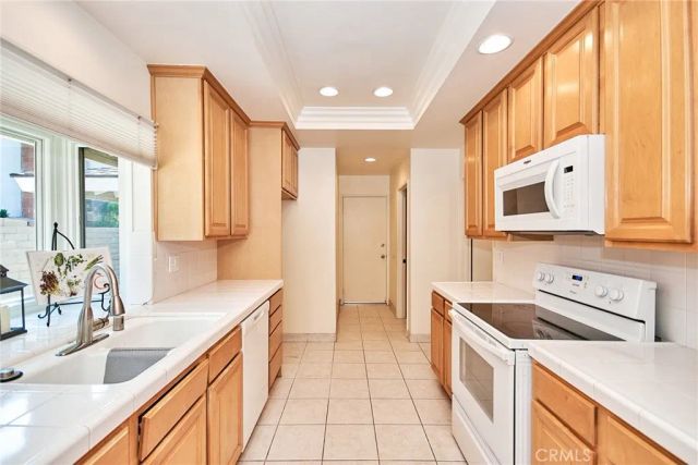 3830 Madonna Dr., Fullerton, CA 92835