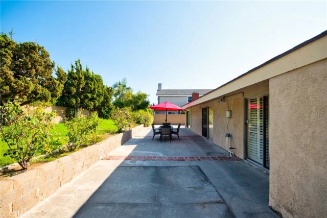 3830 Madonna Dr., Fullerton, CA 92835