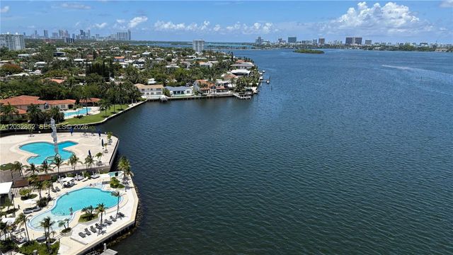 11111 NE Biscayne Boulevard 16A, Miami, FL 33181