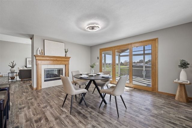 5510 Hunters Ridge Court, Marion, IA 52302