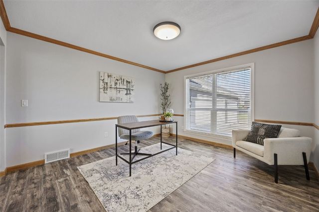 5510 Hunters Ridge Court, Marion, IA 52302