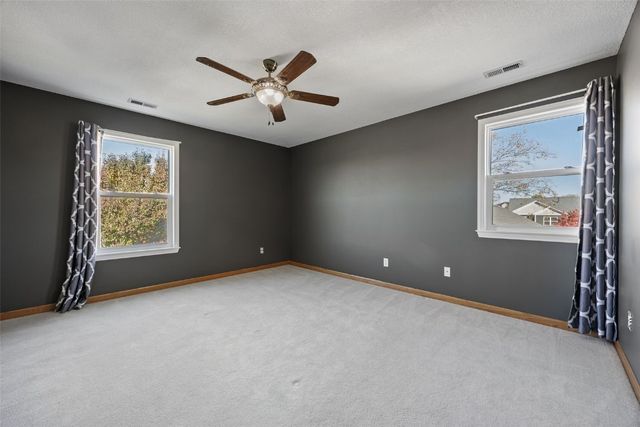 5510 Hunters Ridge Court, Marion, IA 52302