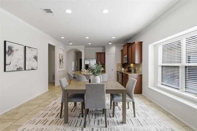 124 Golden Eagle LN, Leander, TX 78641