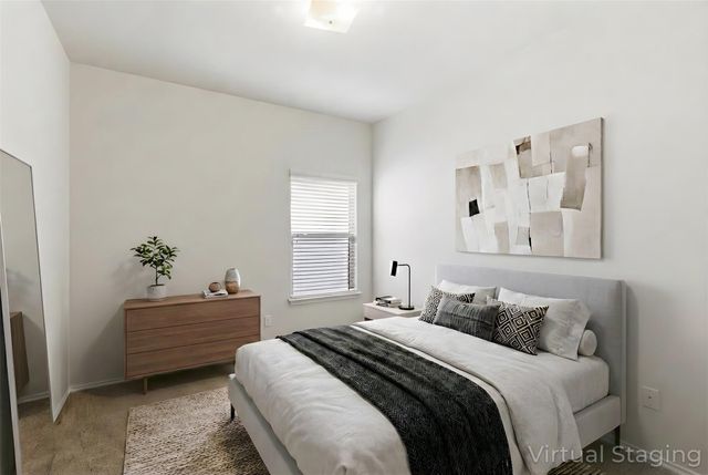 124 Golden Eagle LN, Leander, TX 78641