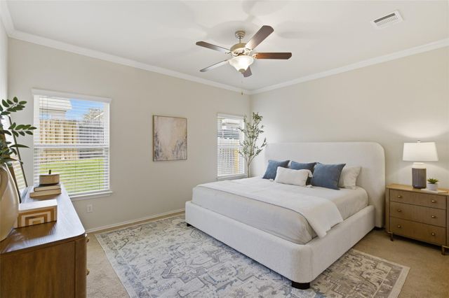 124 Golden Eagle LN, Leander, TX 78641