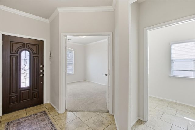 124 Golden Eagle LN, Leander, TX 78641