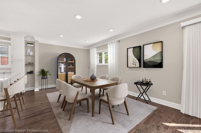 3050 Sylvan Drive, Royal Oak Charter Township, MI 48073