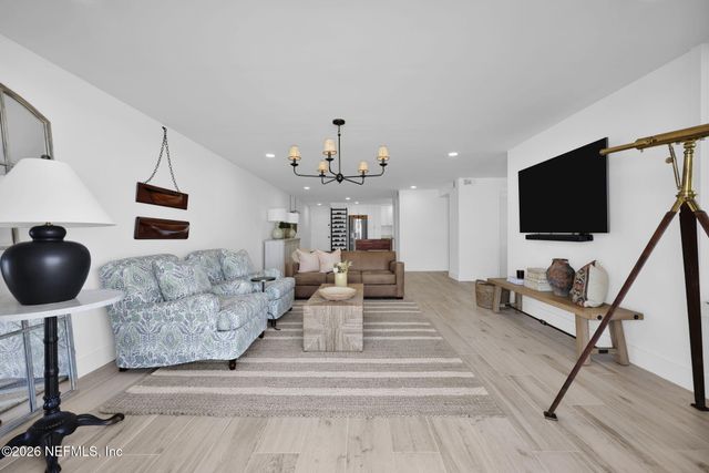 2100 OCEAN Drive 3E, Jacksonville Beach, FL 32250