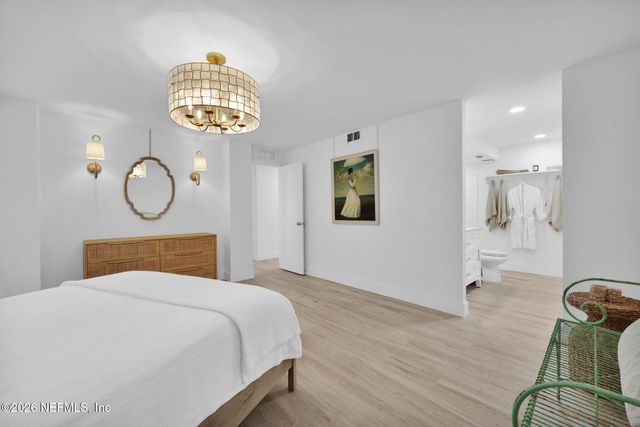 2100 OCEAN Drive 3E, Jacksonville Beach, FL 32250