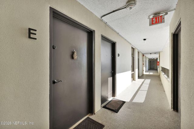 2100 OCEAN Drive 3E, Jacksonville Beach, FL 32250