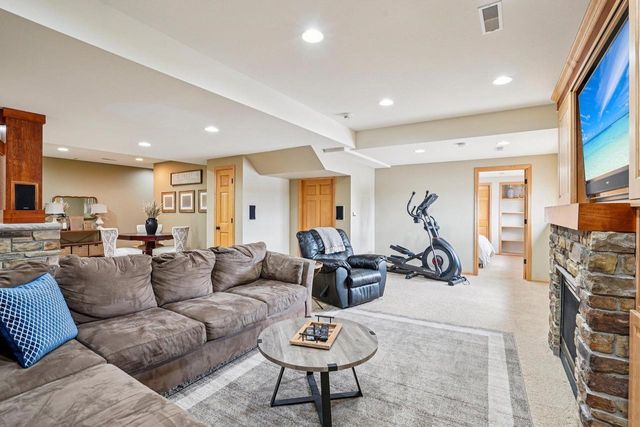 217 Sunset Drive, Dane, WI 53529