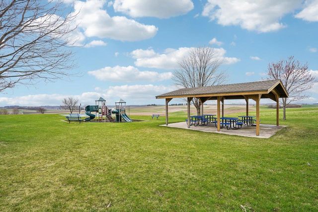 217 Sunset Drive, Dane, WI 53529
