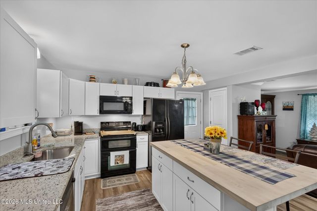 259 Trout Street, Waveland, MS 39576