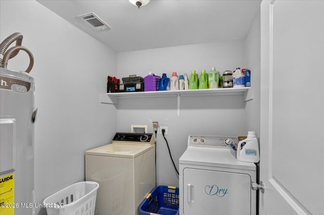 259 Trout Street, Waveland, MS 39576