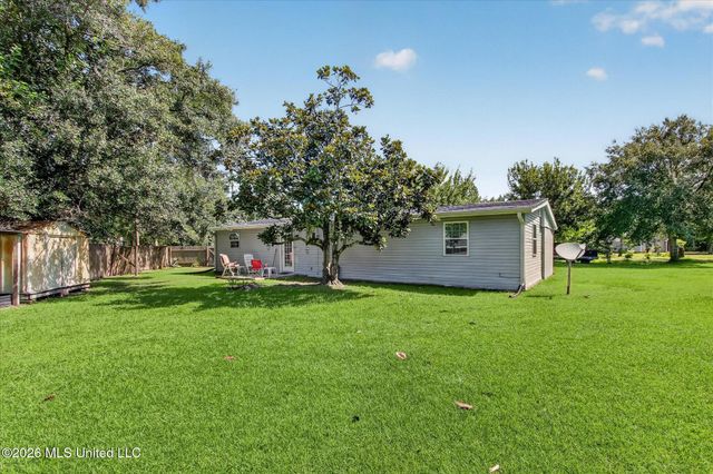 259 Trout Street, Waveland, MS 39576