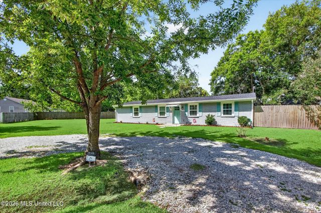 259 Trout Street, Waveland, MS 39576