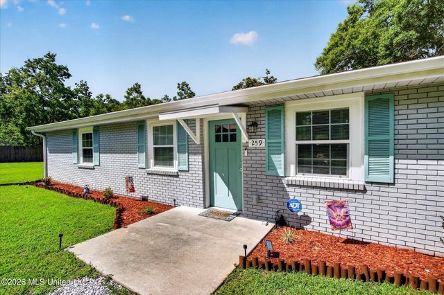 259 Trout Street, Waveland, MS 39576