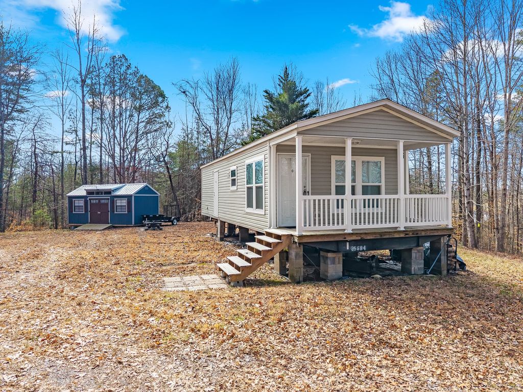 438 County Road 188, Decatur, TN 37322