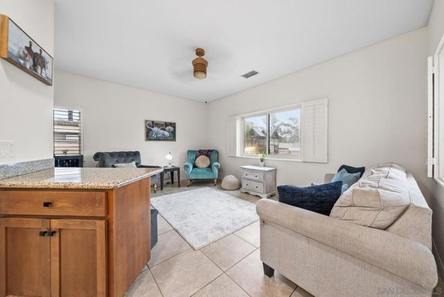 7009 Wyoming Ave, La Mesa, CA 91942