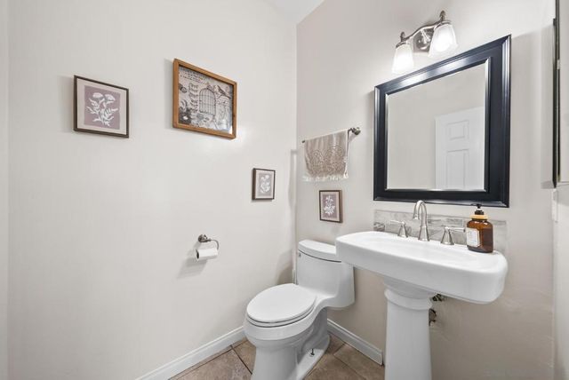 7009 Wyoming Ave, La Mesa, CA 91942