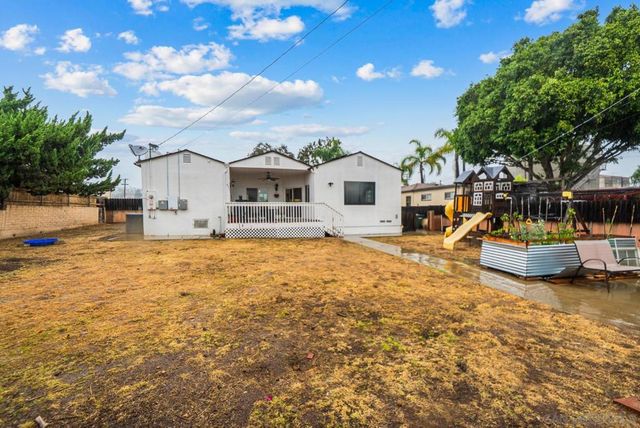 7009 Wyoming Ave, La Mesa, CA 91942