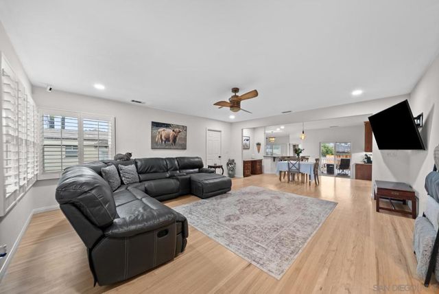 7009 Wyoming Ave, La Mesa, CA 91942