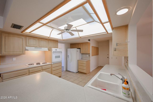 19610 N LAKEFOREST Drive, Sun City, AZ 85373