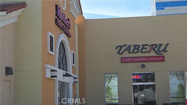 171 E City Place Drive, Santa Ana, CA 92705