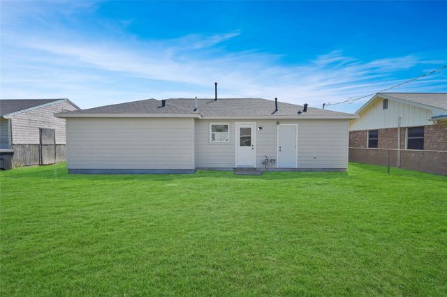 3214 Stallings Drive, Houston, TX 77088