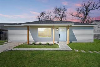 3214 Stallings Drive, Houston, TX 77088